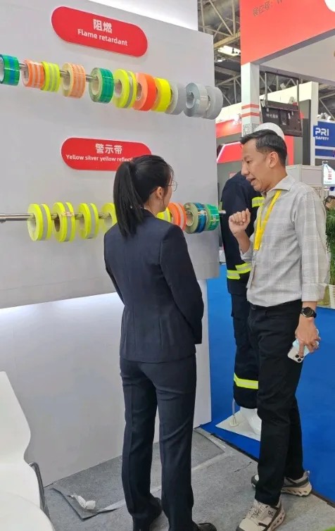 Bwin必赢光学国际消防展会3